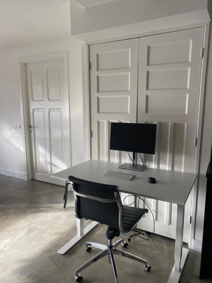 Stijlvol Ruim Studio-Appartement Nabij Historisch Centrum Amersfoort Luaran gambar