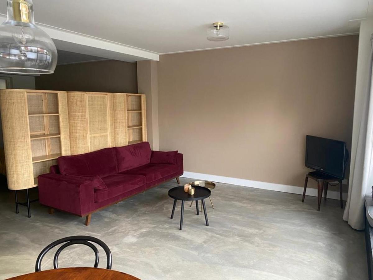 Stijlvol Ruim Studio-Appartement Nabij Historisch Centrum Amersfoort Luaran gambar